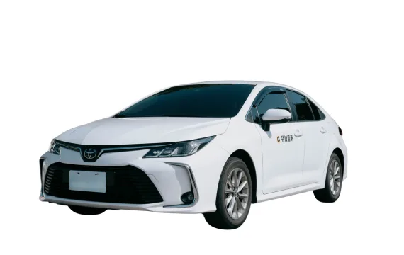豪華版【豐田ALTIS】五人座代表實車照片